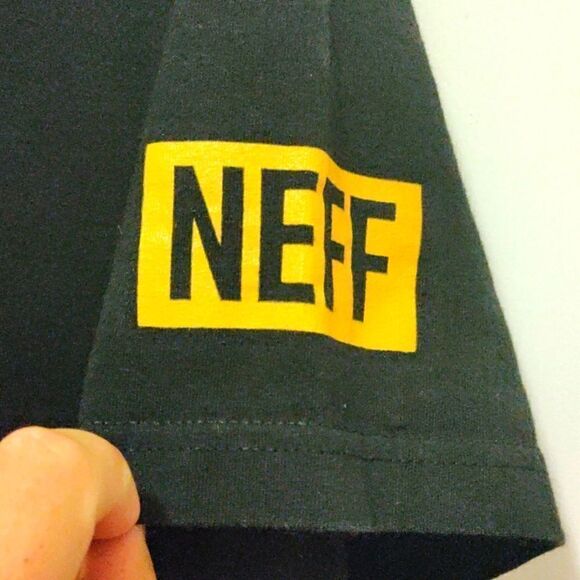 Neff Sponge Bob T-Shirt - Picture 4 of 6